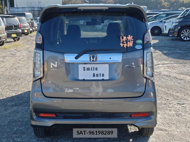 Honda N-WGN 2015-11 8007479-4
