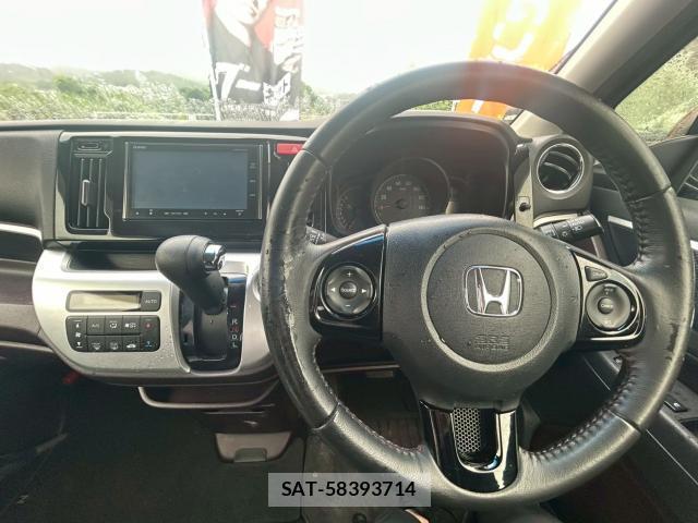 Honda N-WGN 2014-04 8009507-17
