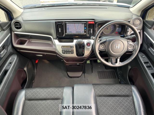 Honda N-WGN 2015-09 8011156-1