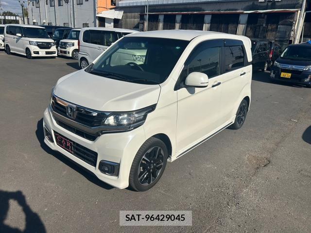 Honda N-WGN 2016-11 8011822-3