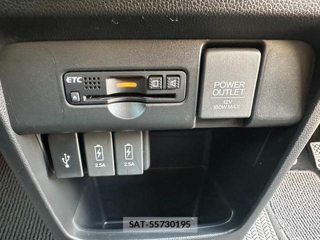 Honda N-WGN 2017-03 8011841-7