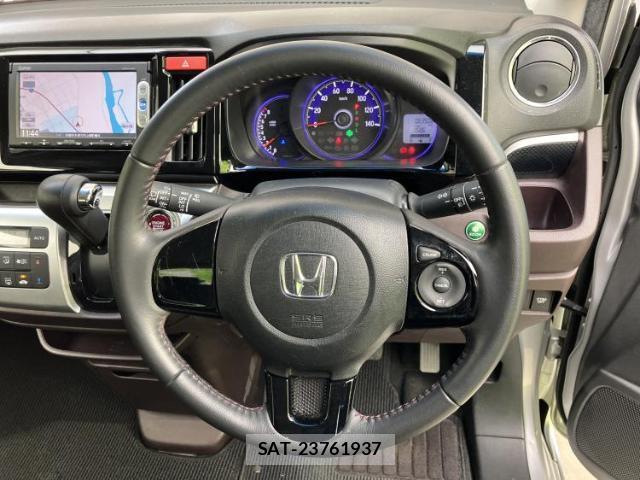 Honda N-WGN 2014-02 8012205-12