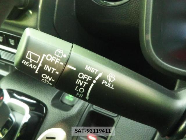 Honda N-WGN 2022-10 8012311-16