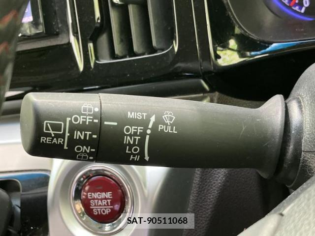 Honda N-WGN 2015-03 8012313-14