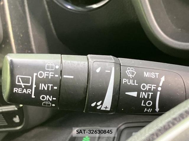 Honda N-WGN 2019-09 8012424-16