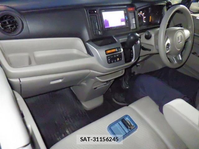 Honda N-WGN 2015-09 8004249-2