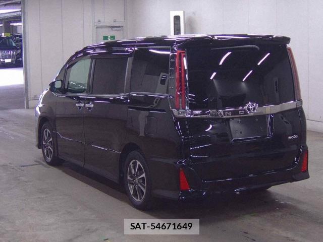 Toyota NOAH 2020-07 8003743-1