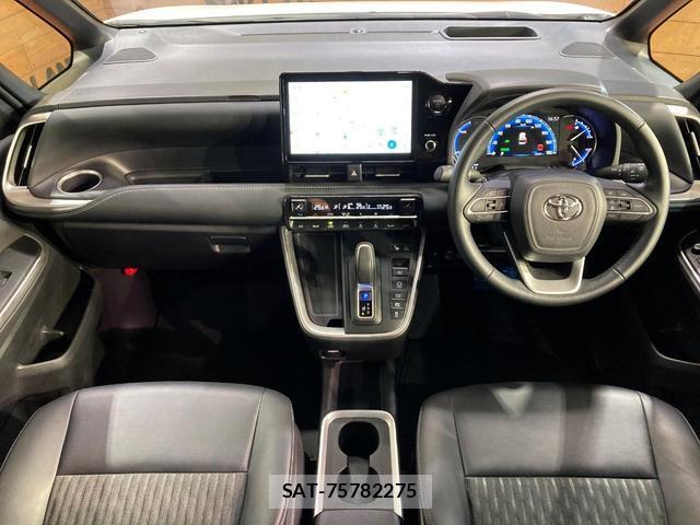 Toyota NOAH 2023-09 8003894-1
