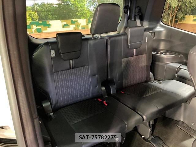 Toyota NOAH 2023-09 8003894-10