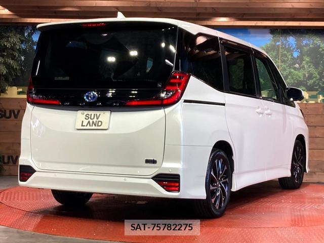 Toyota NOAH 2023-09 8003894-16