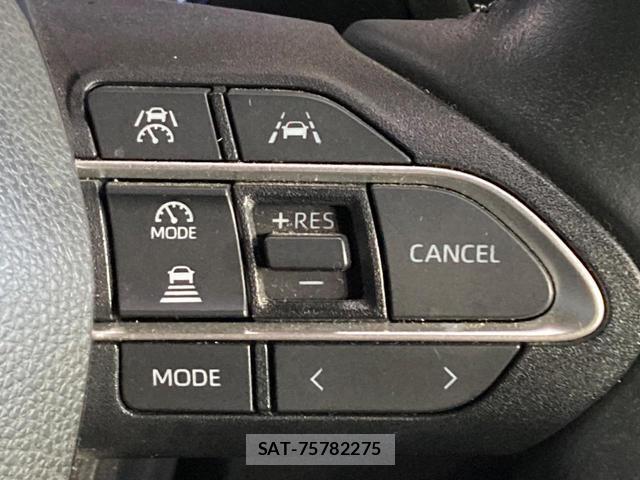 Toyota NOAH 2023-09 8003894-5