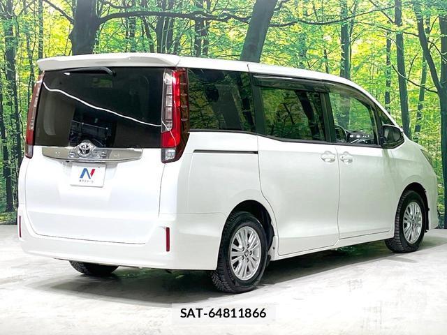 Toyota NOAH 2016-11 8005007-16