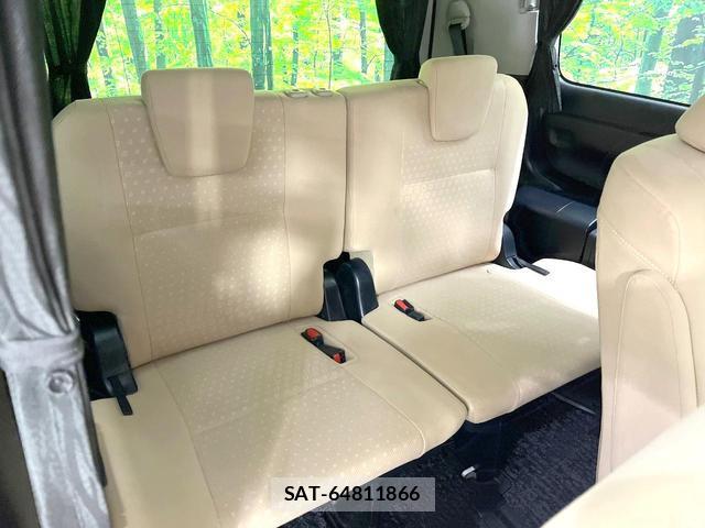 Toyota NOAH 2016-11 8005007-9