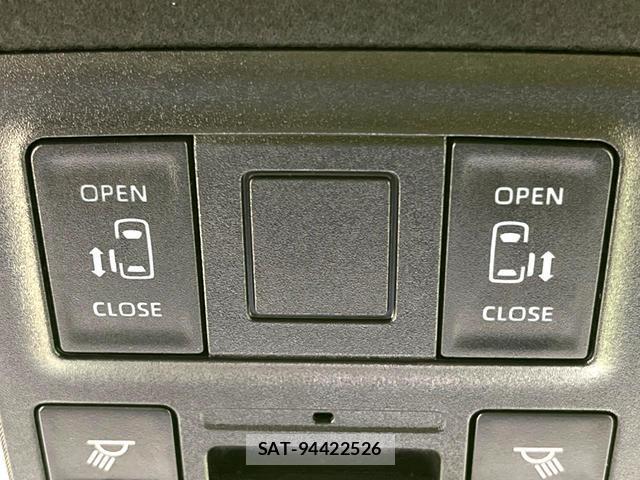 Toyota NOAH 2024-03 8005021-6