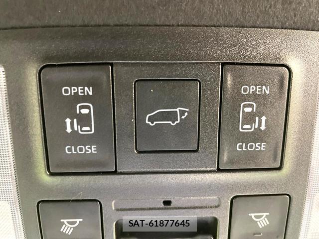 Toyota NOAH 2023-06 8005047-4