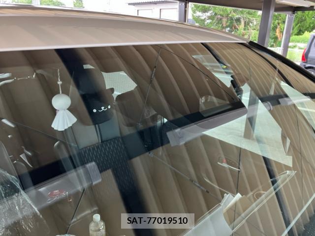 Toyota NOAH 2024-05 8005418-3