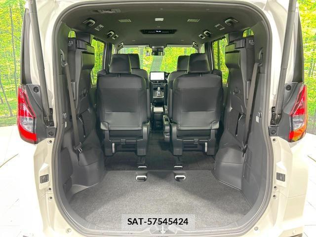 Toyota NOAH 2024-12 8005999-10