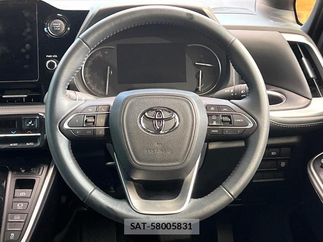 Toyota NOAH 2025-03 8006142-11