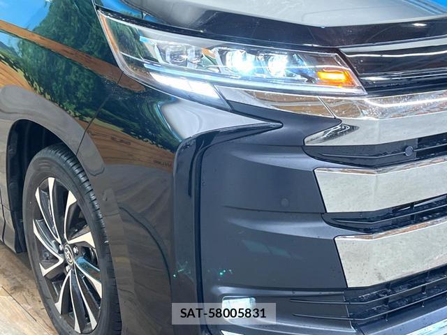 Toyota NOAH 2025-03 8006142-12