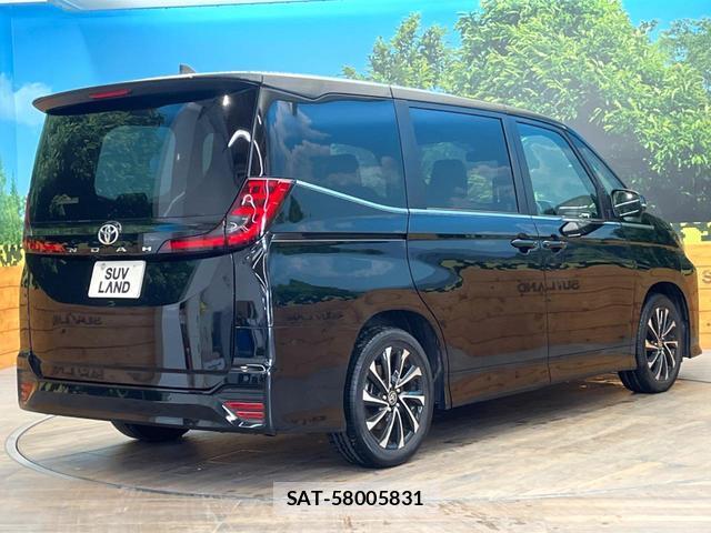 Toyota NOAH 2025-03 8006142-16