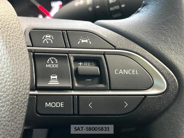 Toyota NOAH 2025-03 8006142-4