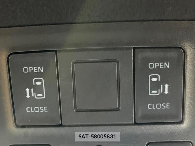 Toyota NOAH 2025-03 8006142-5