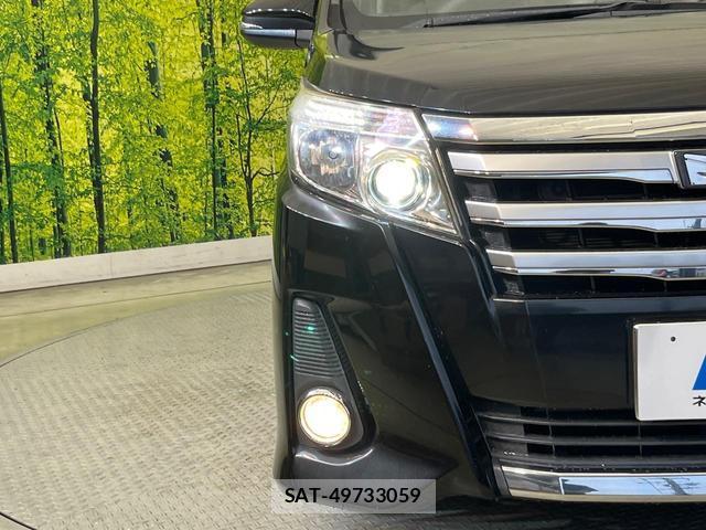 Toyota NOAH 2014-11 8006386-12