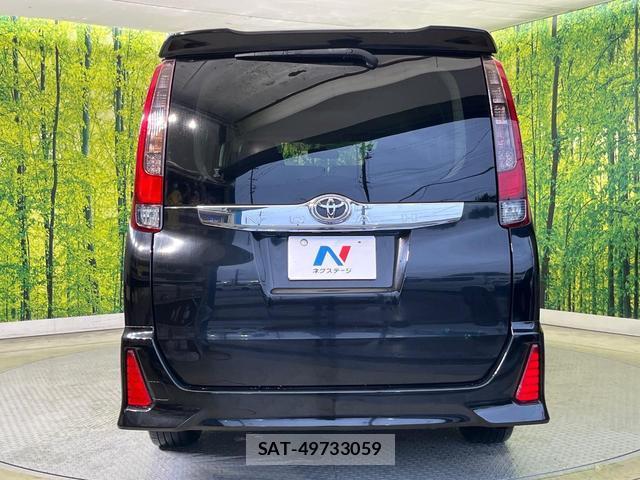 Toyota NOAH 2014-11 8006386-15