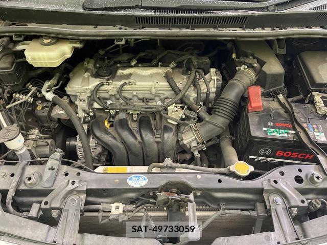 Toyota NOAH 2014-11 8006386-17