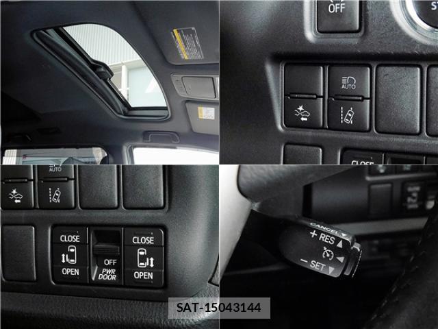 Toyota NOAH 2017-07 8007188-1