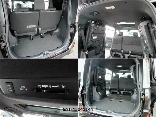 Toyota NOAH 2017-07 8007188-13