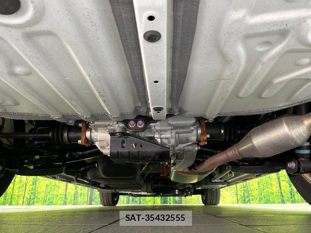 Toyota NOAH 2025-03 8008705-18