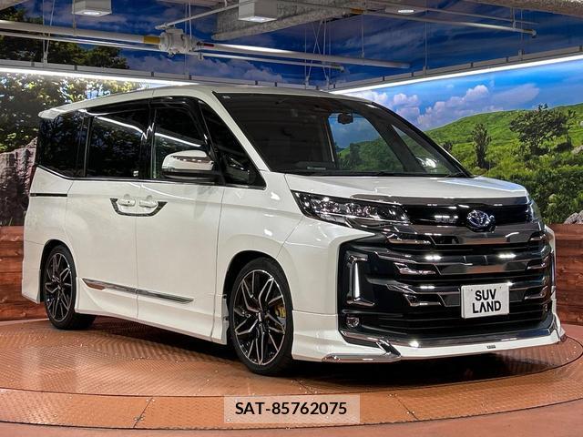 Toyota NOAH 2023-09 8009408-16