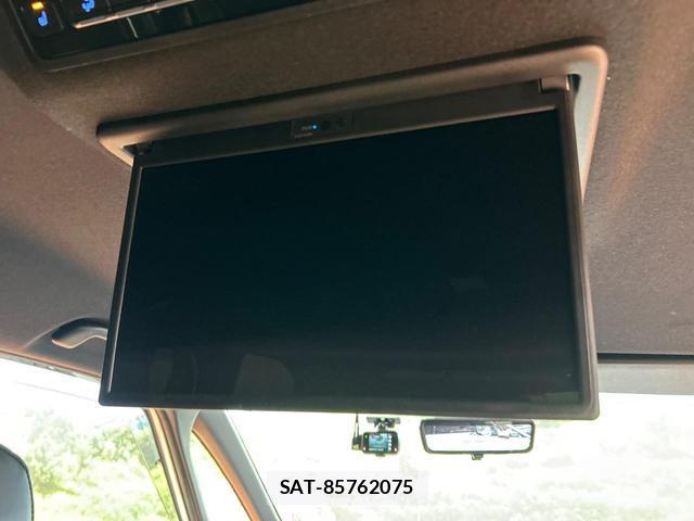 Toyota NOAH 2023-09 8009408-3