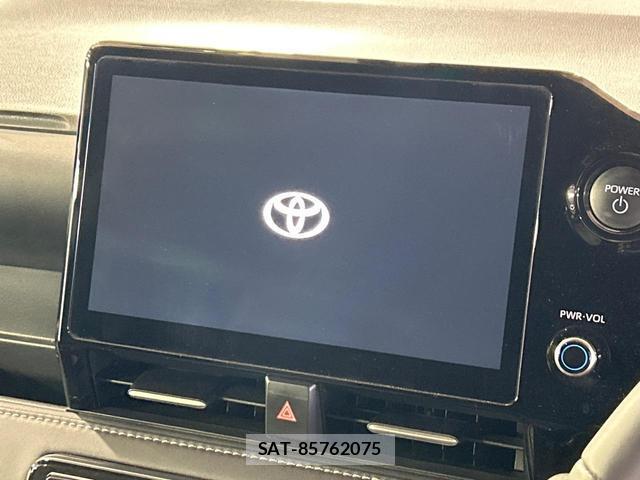 Toyota NOAH 2023-09 8009408-5