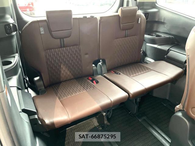 Toyota NOAH 2024-03 8009899-10