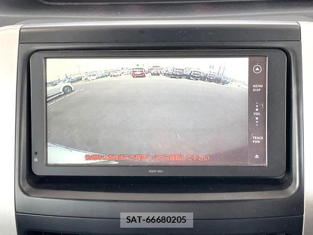 Toyota NOAH 2011-06 8009913-2