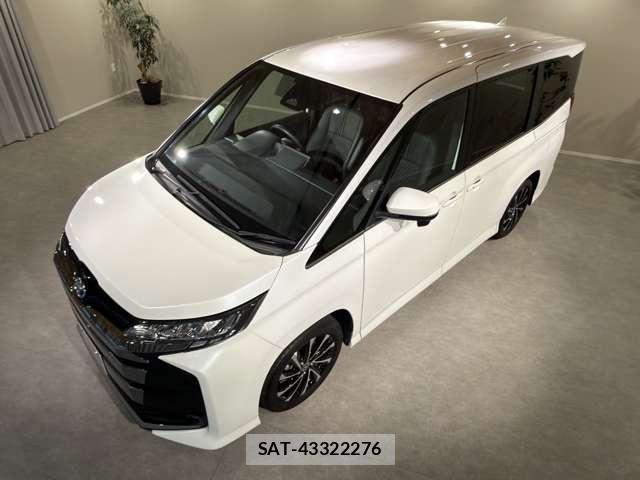Toyota NOAH 2024-07 8011171-13