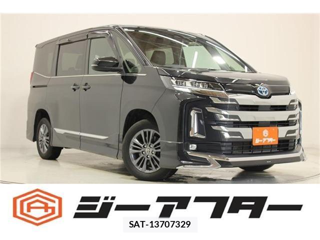 Toyota NOAH 2023-01 8011313-0
