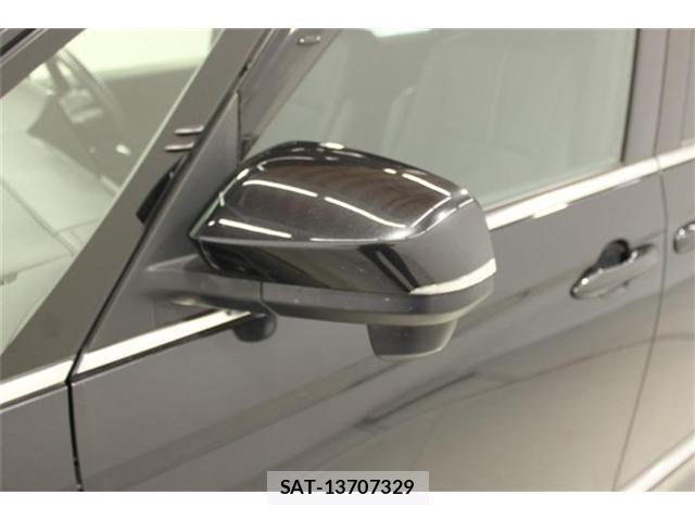 Toyota NOAH 2023-01 8011313-18