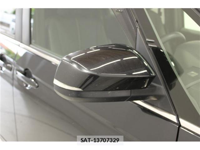 Toyota NOAH 2023-01 8011313-19