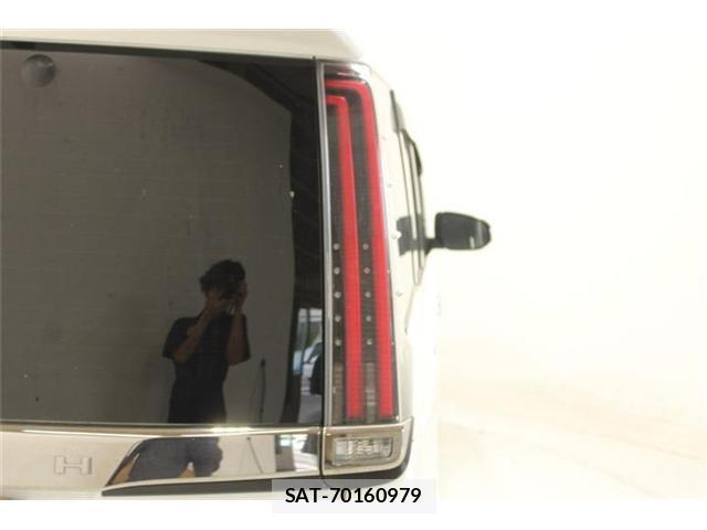 Toyota NOAH 2020-03 8011315-18