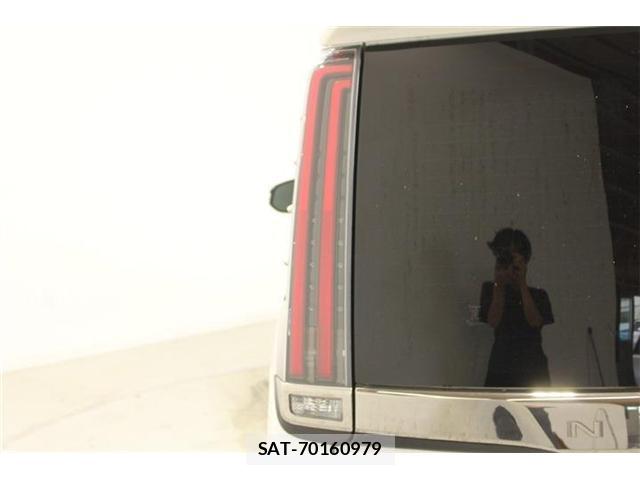 Toyota NOAH 2020-03 8011315-19