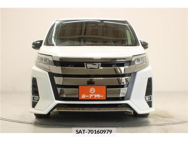 Toyota NOAH 2020-03 8011315-7