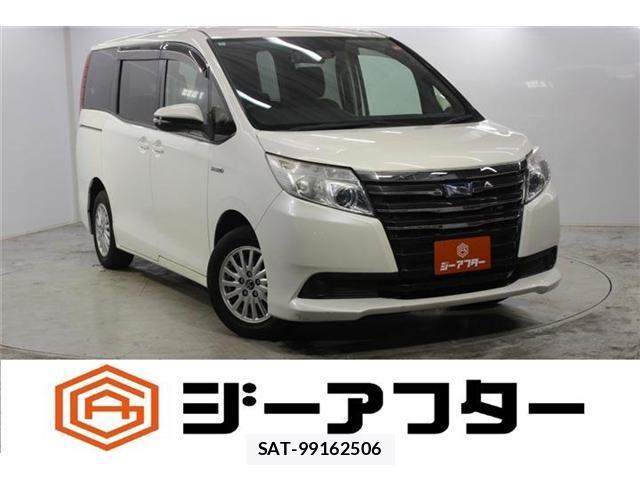 Toyota NOAH 2016-08 8011328-0