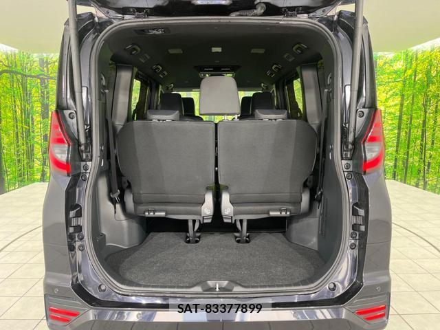 Toyota NOAH 2023-07 8011756-10