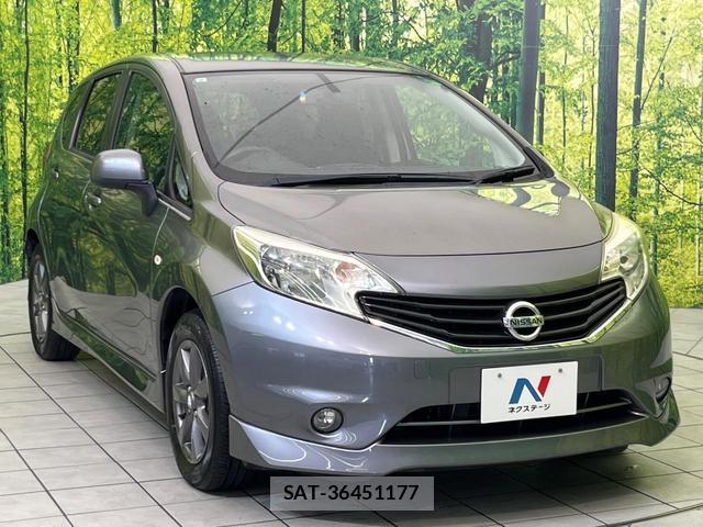 Nissan NOTE 2013-08 8003130-15