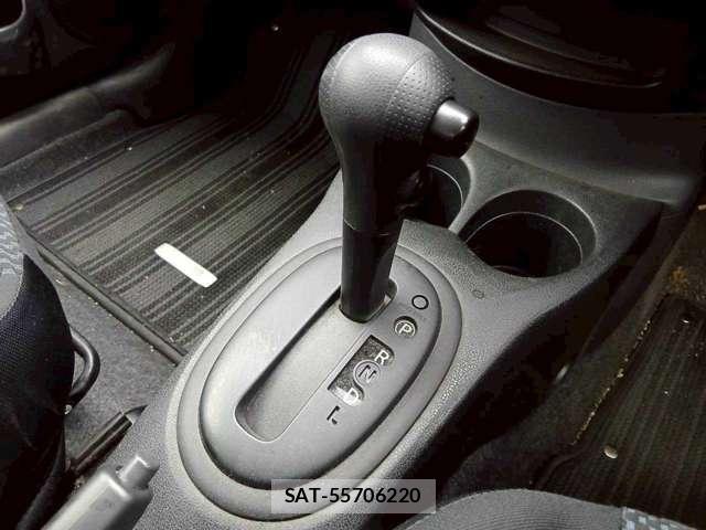 Nissan NOTE 2016-03 8003598-19