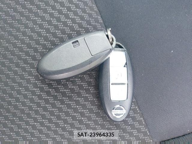 Nissan NOTE 2018-06 8005595-14