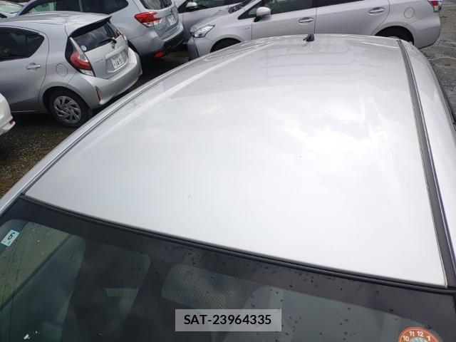 Nissan NOTE 2018-06 8005595-6
